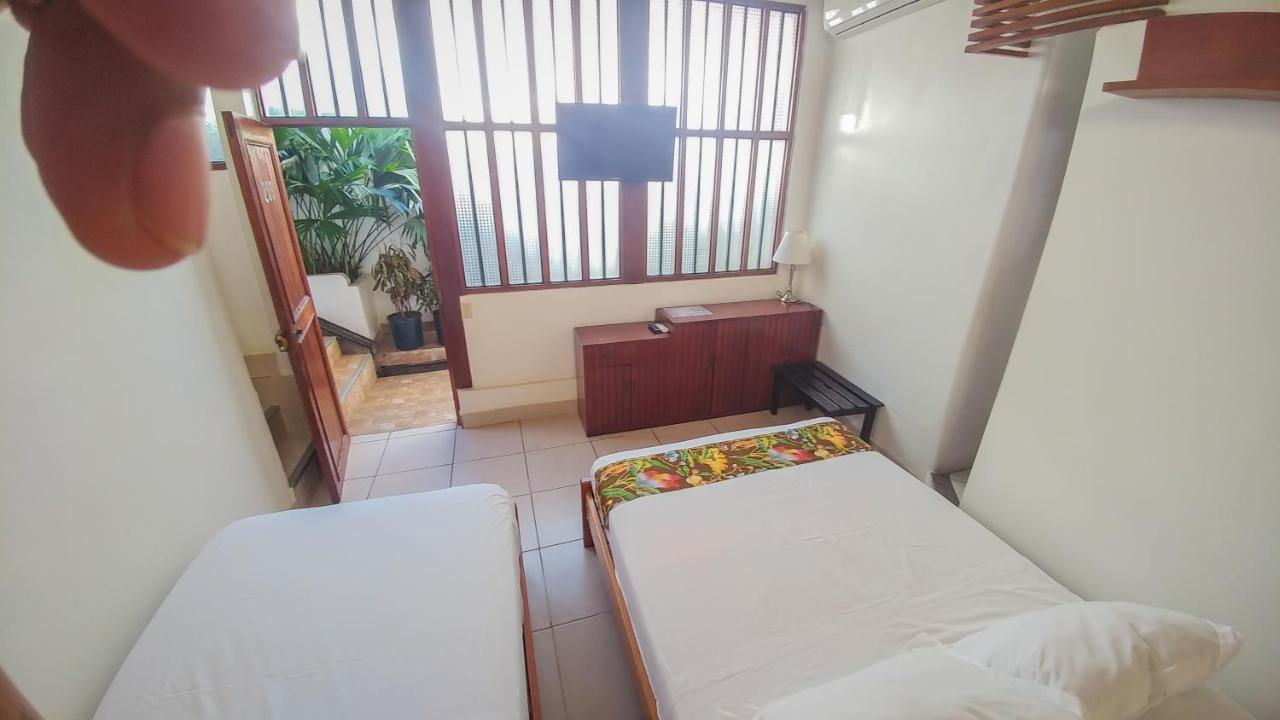 Hostal "Centrika" Tarapoto Dış mekan fotoğraf
