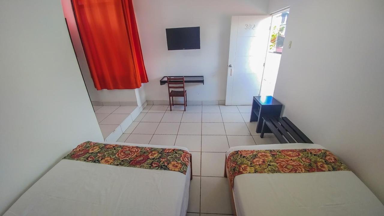 Hostal "Centrika" Tarapoto Dış mekan fotoğraf